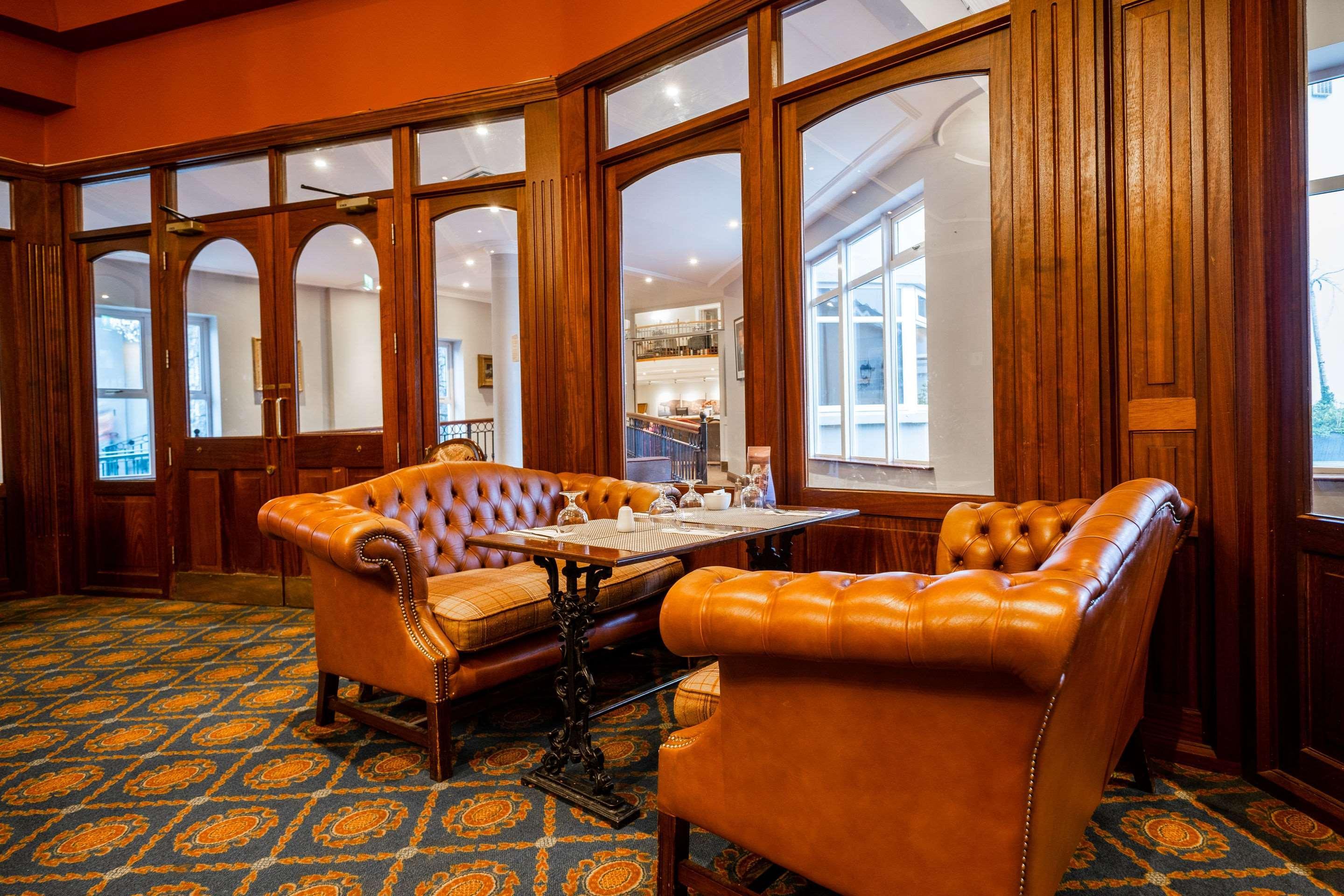 Hotel Woodstock Эннис Экстерьер фото