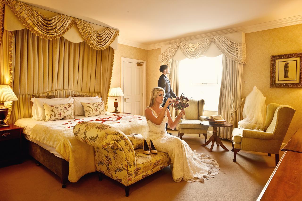 Hotel Woodstock Эннис Экстерьер фото